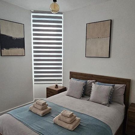 Tower Bridge Spacious King Bedroom With Extra Large Windows London Eksteriør billede