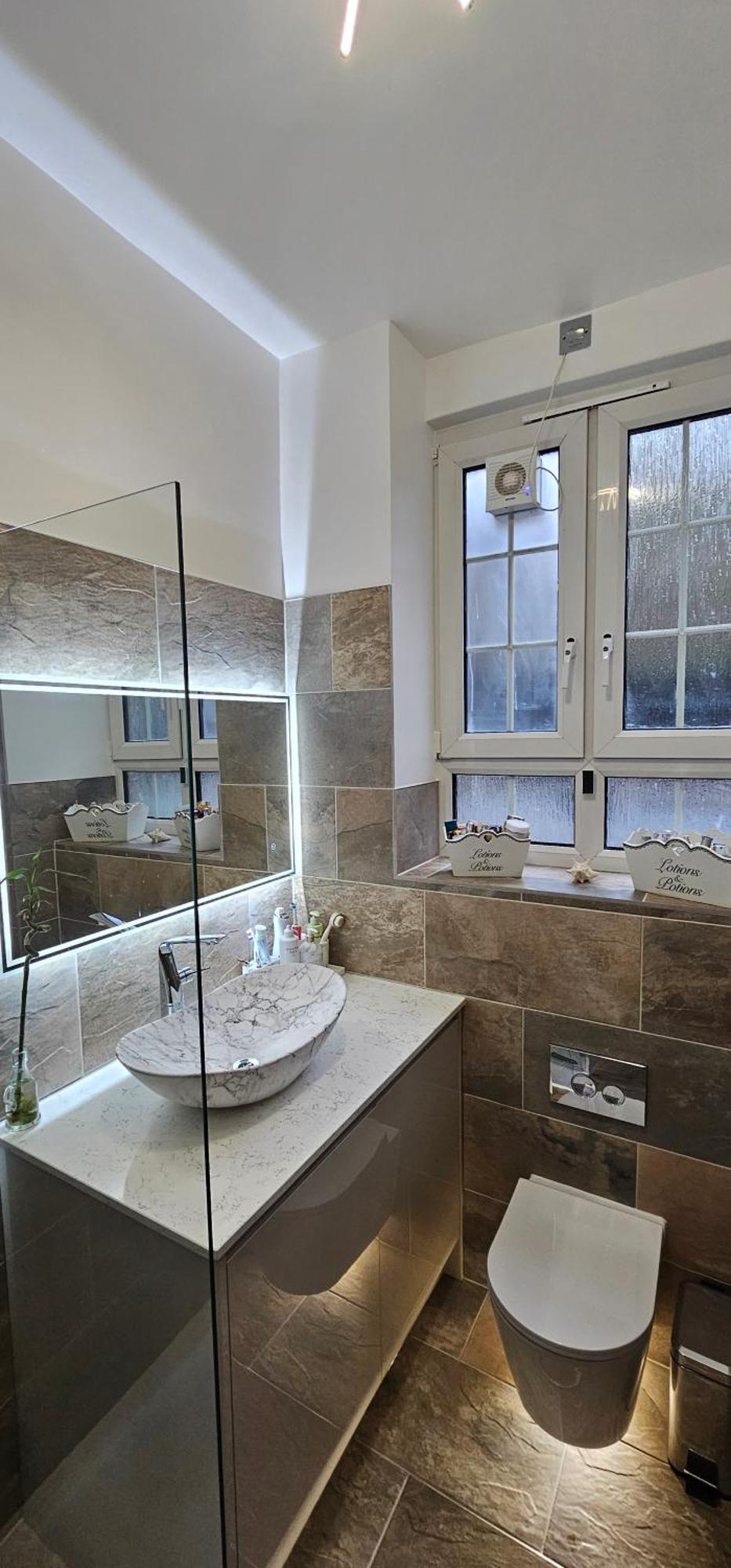 Tower Bridge Spacious King Bedroom With Extra Large Windows London Eksteriør billede
